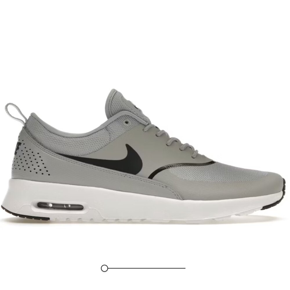 Air Max Thea (Wolf Grey / Black)